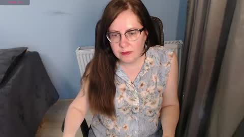 Snapshot of mandarinka28 chatting on 06-22-26, 07:16 mandarinka28 online show from 06-22-26, 07:16