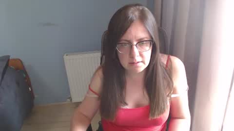 Snapshot of mandarinka28 chatting on 07-09-26, 12:09 mandarinka28 online show from 07-09-26, 12:09