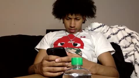 Snapshot of mandingoomann5 chatting on 12-12-24, 05:20 MandingooMann online show from 12-12-24, 05:20