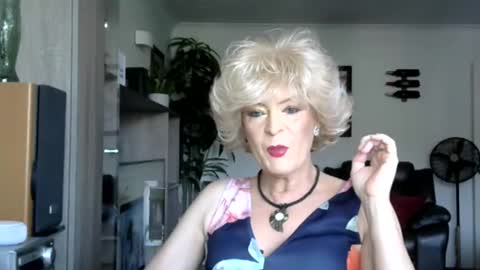 Snapshot of mandy_eyecandy chatting on 02-14-26, 02:03 Mandy EyeCandy online show from 02-14-26, 02:03
