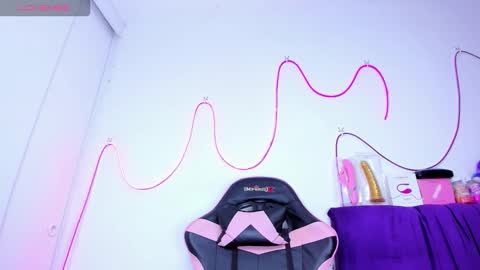 Snapshot of mandy_sugarass chatting on 02-19-26, 10:06 Mandy Mosquera online show from 02-19-26, 10:06