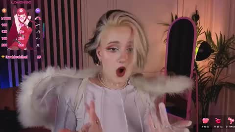 Luna online show from 12-16-25, 09:53