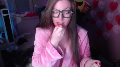 Snapshot of mandybabyxxx chatting on 03-09-25, 02:39 MandyBabyXXX online show from 03-09-25, 02:39