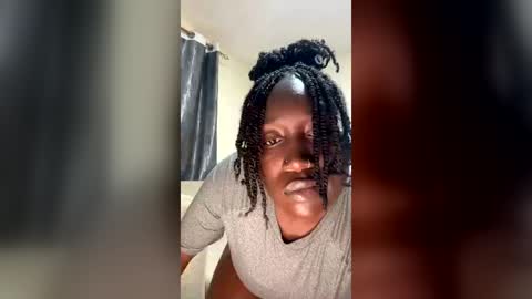 Missdarkchocolate online show from 07-08-26, 07:13