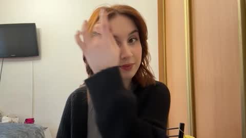 Mia online show from 01-09-26, 11:02