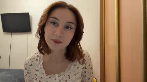 Mia online show from 01-13-26, 05:02