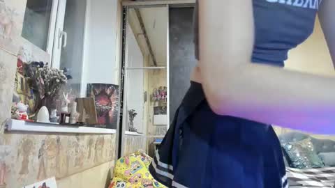 Mandy online show from 09-18-25, 04:09