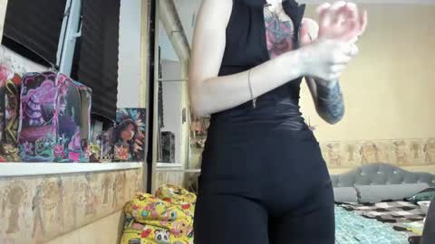 Mandy online show from 05-14-26, 04:14