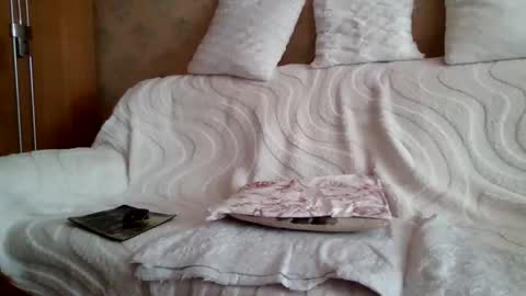 Snapshot of manes5858 chatting on 05-02-26, 12:43 manes5858 online show from 05-02-26, 12:43