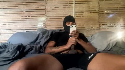 Snapshot of mani4sexy chatting on 10-04-25, 02:26 Mani4sexy online show from 10-04-25, 02:26