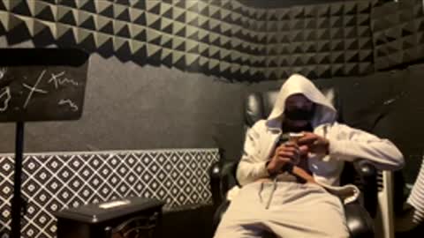 Snapshot of mani4sexy chatting on 12-19-25, 08:54 Mani4sexy online show from 12-19-25, 08:54