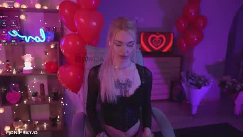 Amelie online show from 02-15-25, 09:15