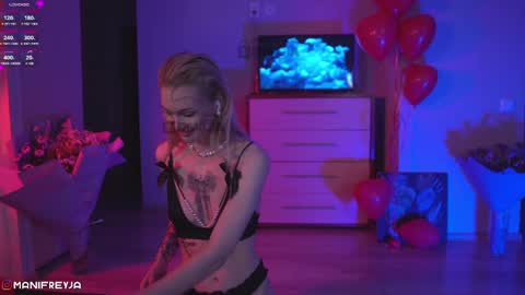 Amelie online show from 02-27-25, 10:42