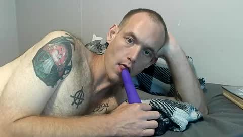 Snapshot of manlyman94 chatting on 08-02-26, 04:49 manlyman94 online show from 08-02-26, 04:49