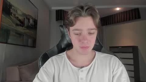 Snapshot of mannyforreal chatting on 02-02-25, 07:57 mannyforreal online show from 02-02-25, 07:57