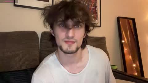 Snapshot of manolein chatting on 01-06-25, 10:05 manolein online show from 01-06-25, 10:05