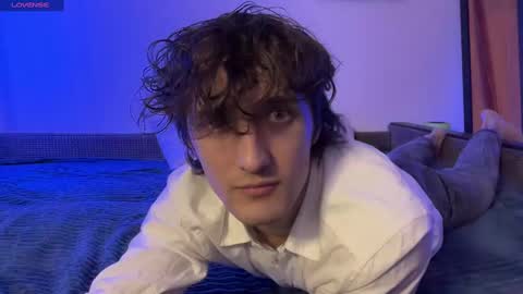 Snapshot of manolein chatting on 01-08-25, 10:16 manolein online show from 01-08-25, 10:16