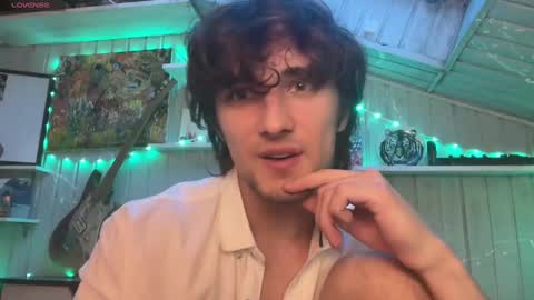 Snapshot of manolein chatting on 02-04-25, 01:16 manolein online show from 02-04-25, 01:16