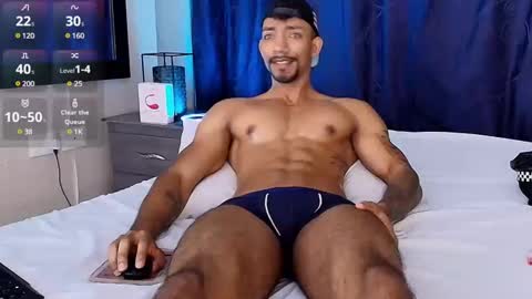 Snapshot of manolo_hot1 chatting on 02-26-25, 03:08 Manolo Hot 1 online show from 02-26-25, 03:08