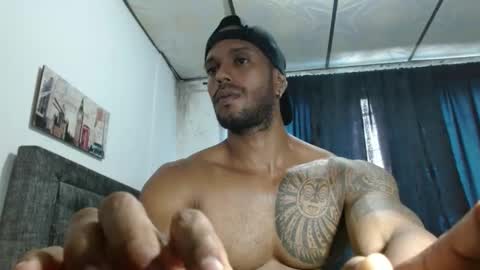 Manolo online show from 02-15-25, 02:55