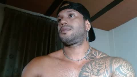 Snapshot of manolofitt chatting on 04-30-26, 09:19 Manolo online show from 04-30-26, 09:19