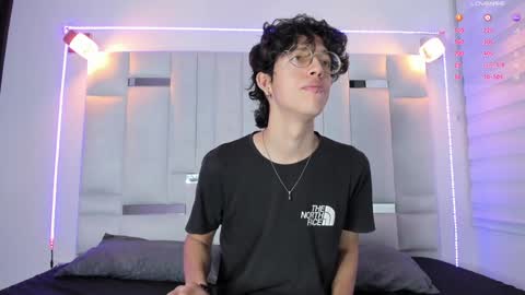 Snapshot of manu_vera8 chatting on 01-03-25, 08:01 Manuel online show from 01-03-25, 08:01