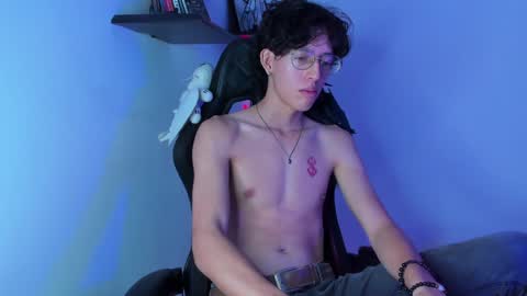 Snapshot of manu_vera8 chatting on 01-25-25, 11:32 Manuel online show from 01-25-25, 11:32