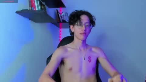 Snapshot of manu_vera8 chatting on 02-13-25, 01:50 Manuel online show from 02-13-25, 01:50