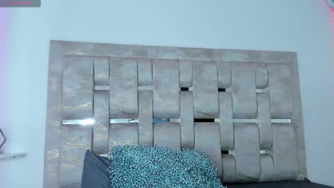 Snapshot of manu_vera8 chatting on 02-20-25, 08:14 Manuel online show from 02-20-25, 08:14