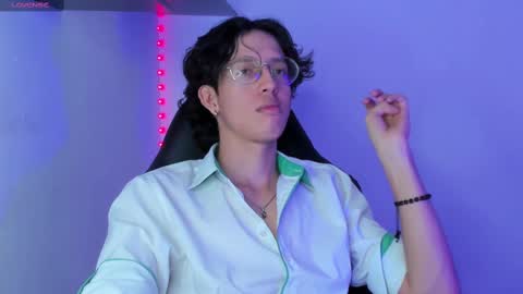 Snapshot of manu_vera8 chatting on 03-01-25, 07:48 Manuel online show from 03-01-25, 07:48