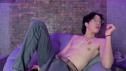 Snapshot of manu_vera8 chatting on 03-06-25, 02:18 Manuel online show from 03-06-25, 02:18