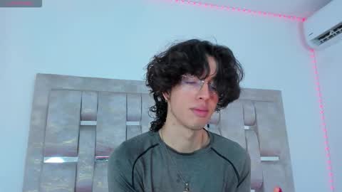 Snapshot of manu_vera8 chatting on 10-11-25, 08:51 Manuel online show from 10-11-25, 08:51