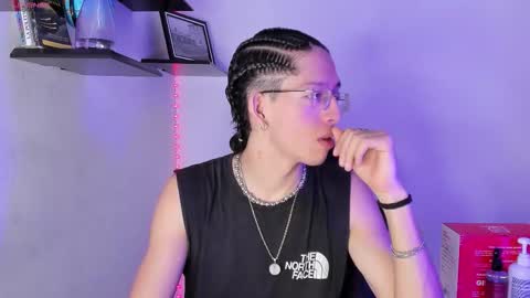 Snapshot of manu_vera8 chatting on 11-12-25, 11:36 Manuel online show from 11-12-25, 11:36