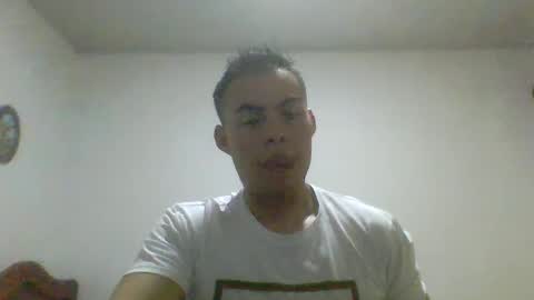 Snapshot of manuel9810 chatting on 12-31-24, 10:45 manuel9810 online show from 12-31-24, 10:45