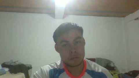 Snapshot of manuel9810 chatting on 01-09-26, 03:31 manuel9810 online show from 01-09-26, 03:31