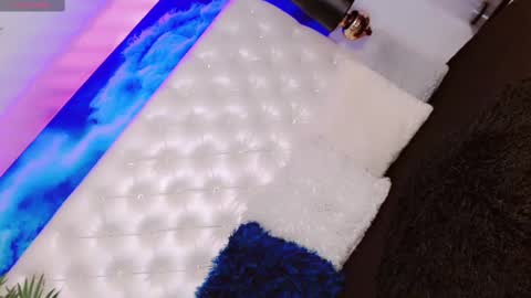 Snapshot of manuela_kingsley chatting on 02-28-25, 11:36 Manuela Kingsley online show from 02-28-25, 11:36