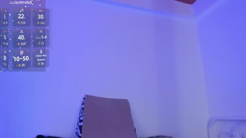 Manuela online show from 05-29-26, 09:35