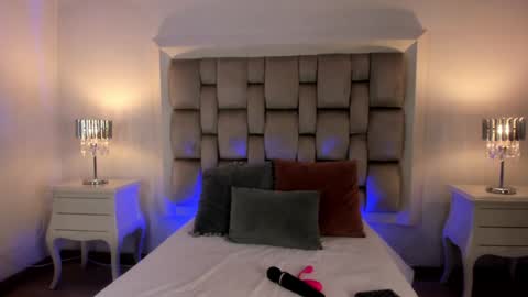 Mara online show from 02-05-25, 03:02