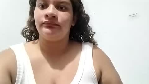 mara_lopez001 online show from 05-17-26, 01:03