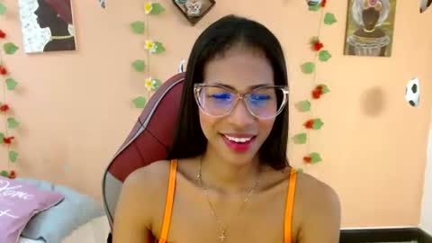 Snapshot of mara_summer chatting on 06-29-26, 01:22 Mara 3 online show from 06-29-26, 01:22