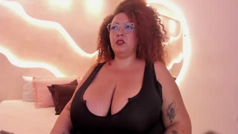Mrs. Sweet online show from 05-23-26, 02:06
