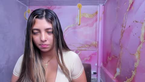 Maraluna online show from 04-01-26, 01:41