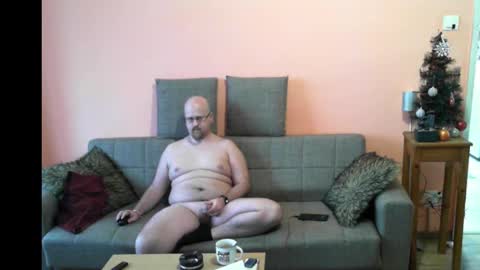 Maraoles online show from 12-31-24, 08:26