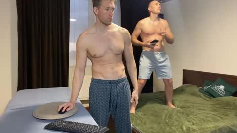 alex marvelxx online show from 04-11-26, 04:00