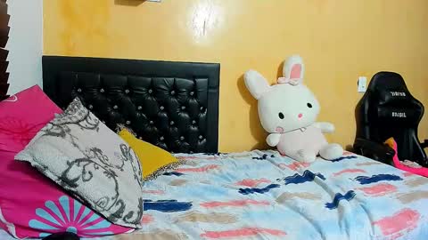 marcela online show from 03-07-25, 12:04