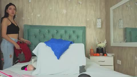 Marcela online show from 11-22-25, 07:02