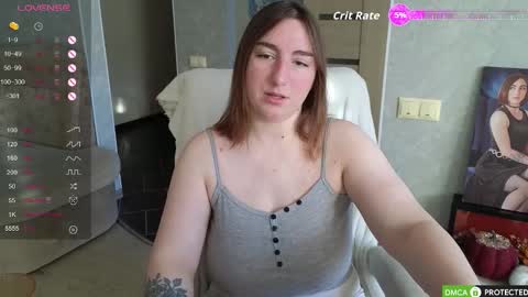 Snapshot of marceline_v chatting on 10-17-25, 02:59 Marcy online show from 10-17-25, 02:59