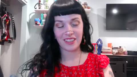 MarcelineAltaria online show from 01-28-25, 02:00