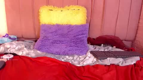 marcelinecutte303av online show from 12-14-25, 11:31