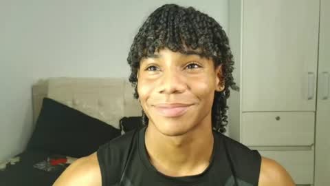 Snapshot of marcelo_dosantos77 chatting on 07-17-26, 11:53 MARCELO online show from 07-17-26, 11:53